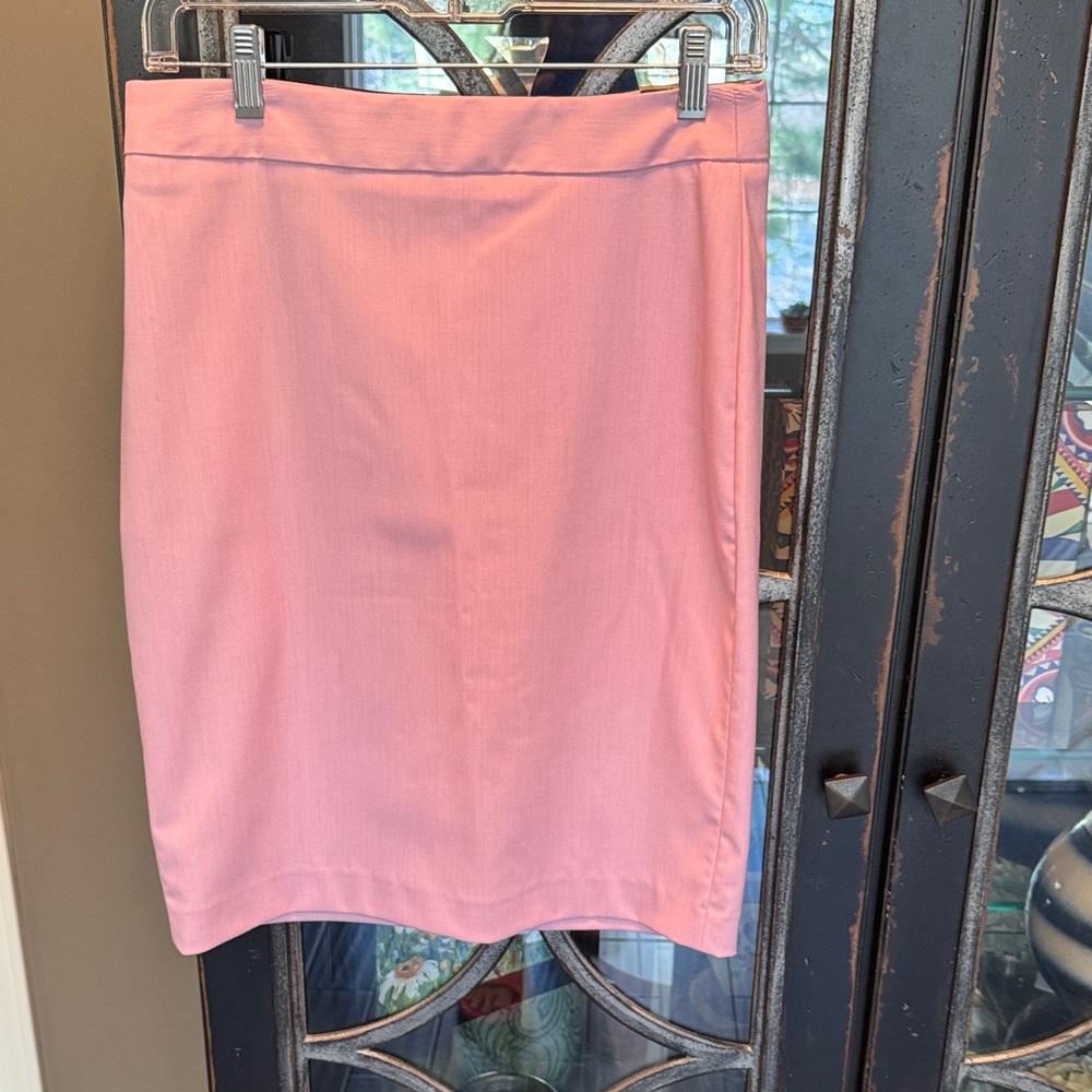 Banana Republic Blush Pink Pencil Skirt